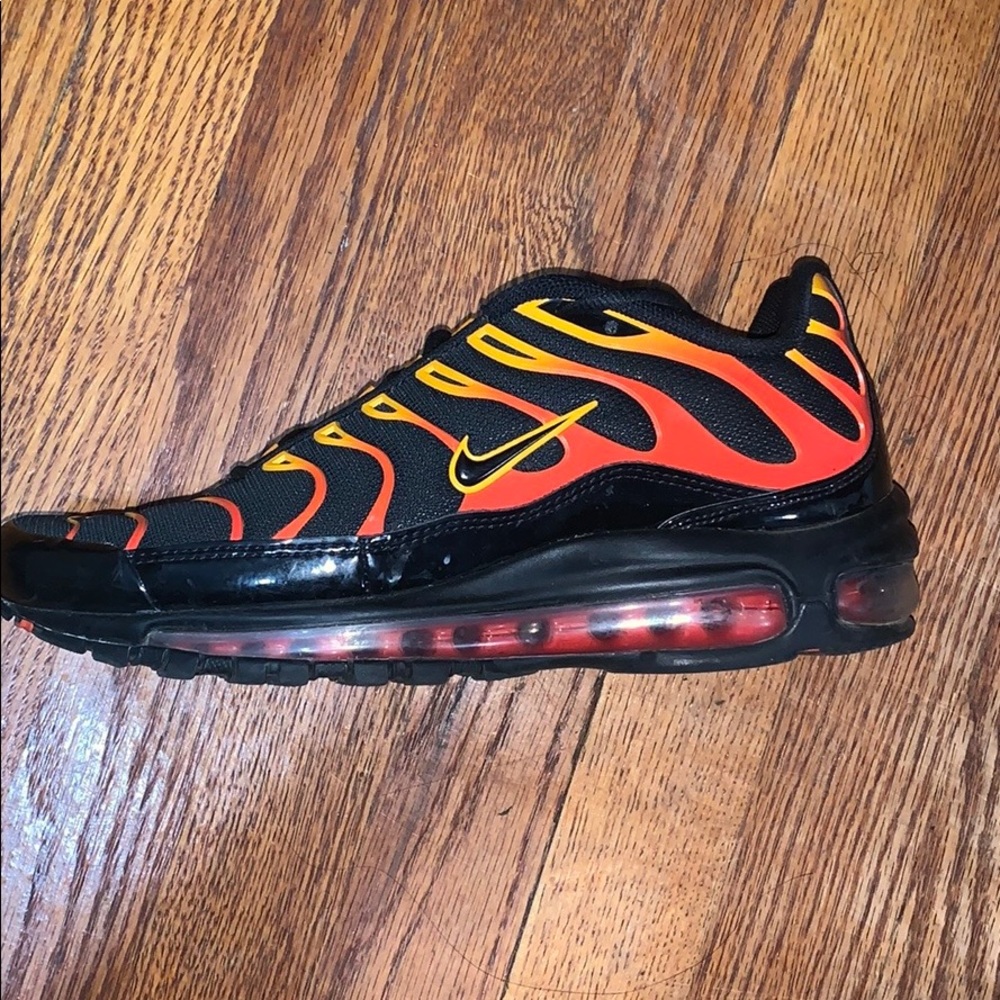 Nike Air Max 97/PLUS